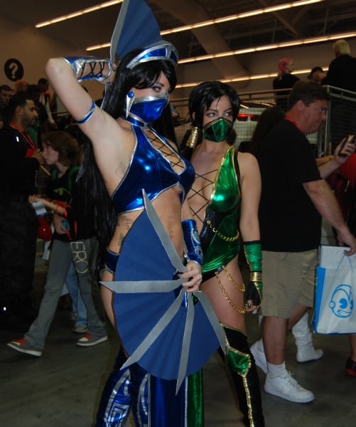 Mortal Kombat Jade and Mileena