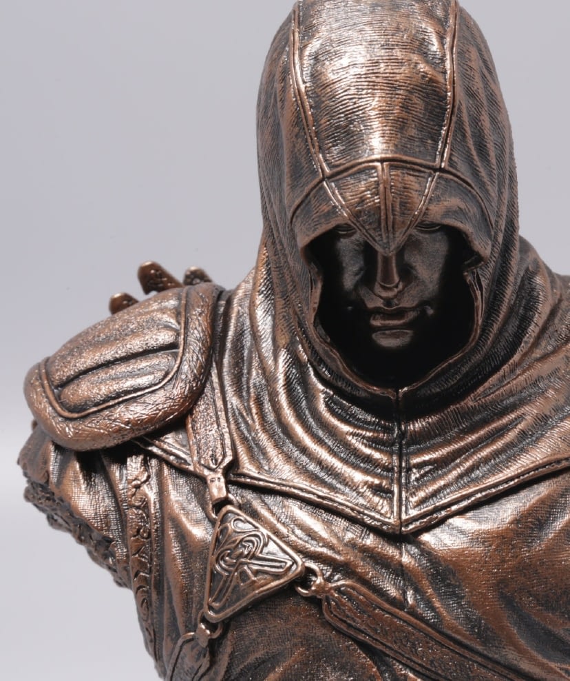 New Assassin’s Creed busts immortalize Altair and Ezio 