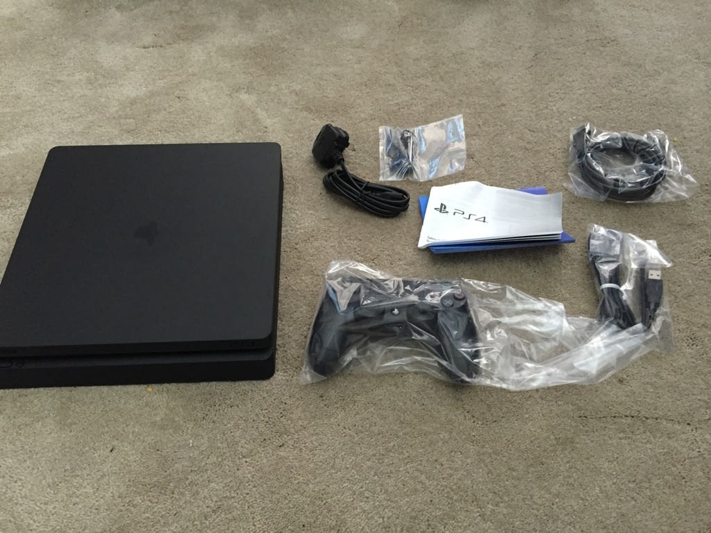 Rumor: Pictures of a Slim PS4 retail model leak online